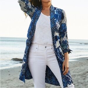 Chico’s Daydream Duster in Shades of Blue and White Reversible EUC Sz 2 (12-14)